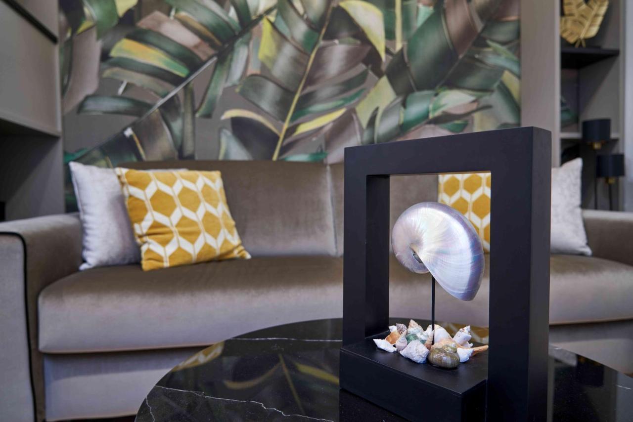 The One Napoli Luxury Apartment المظهر الخارجي الصورة