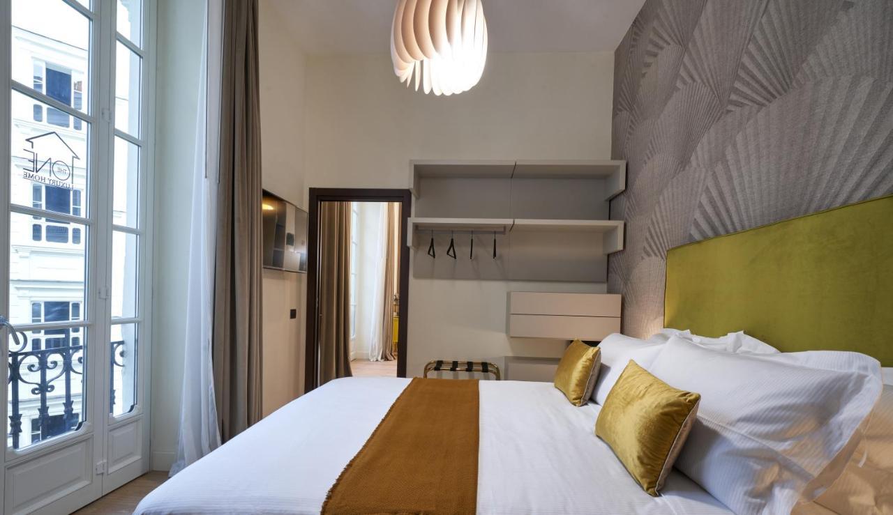 The One Napoli Luxury Apartment المظهر الخارجي الصورة