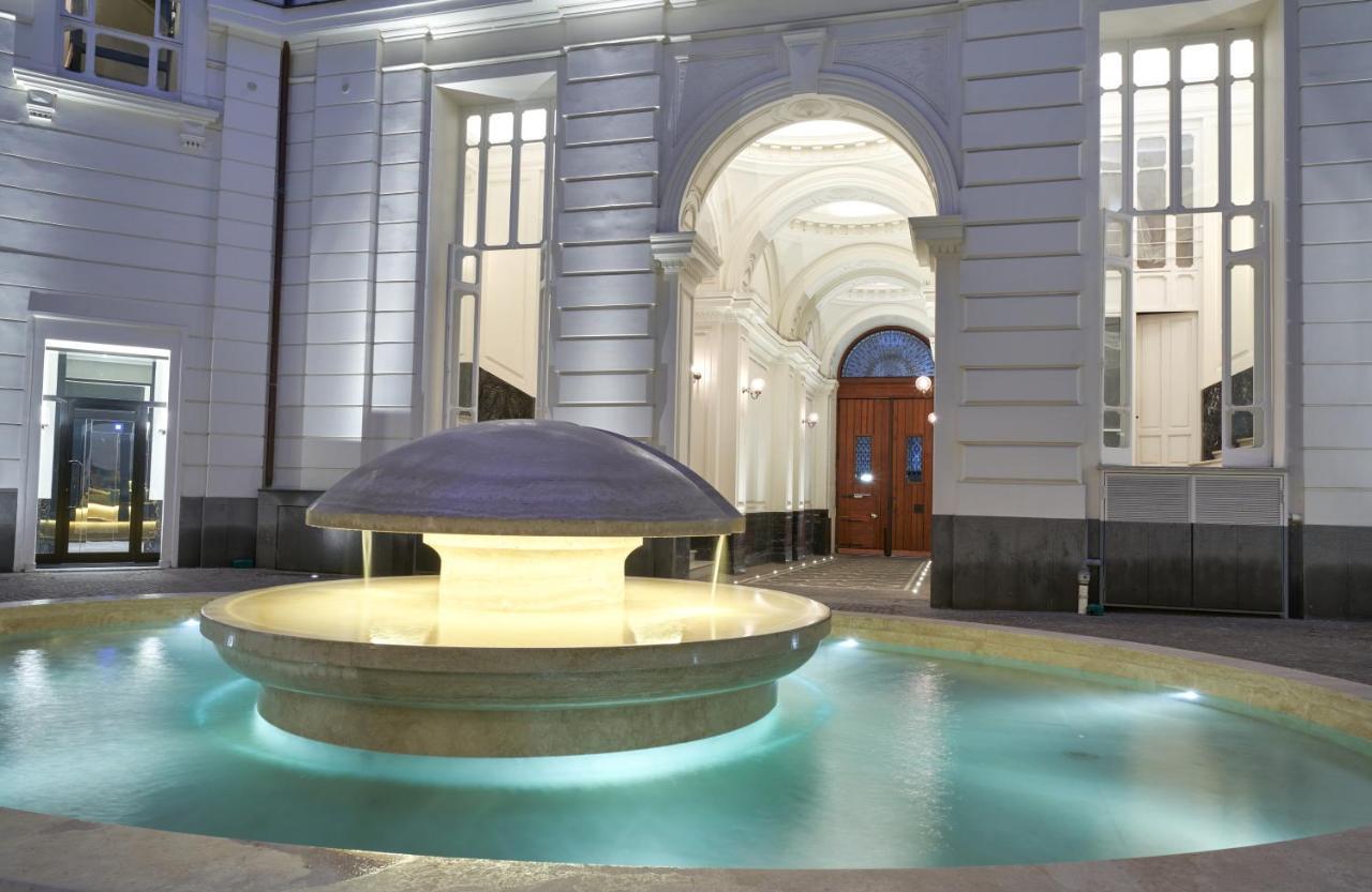 The One Napoli Luxury Apartment المظهر الخارجي الصورة