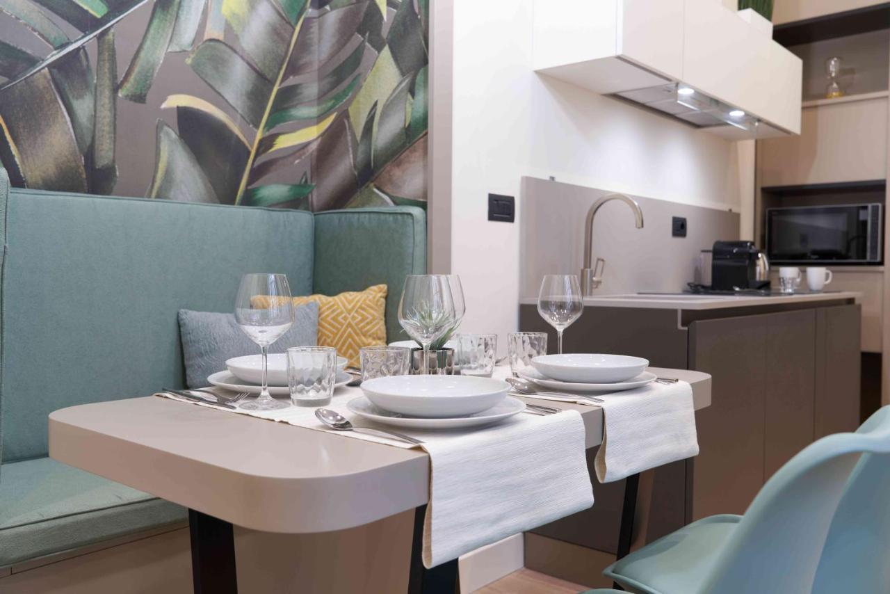 The One Napoli Luxury Apartment المظهر الخارجي الصورة
